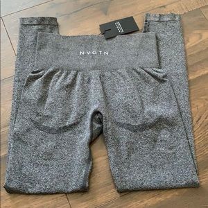 ✨Nvgtn Black Speckled Contour Leggings✨